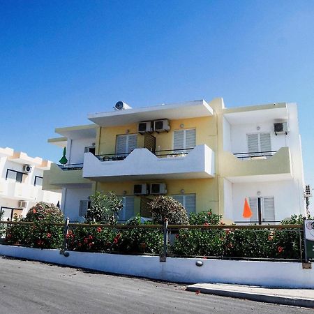 Yiannis Apartments Mastichari  Buitenkant foto