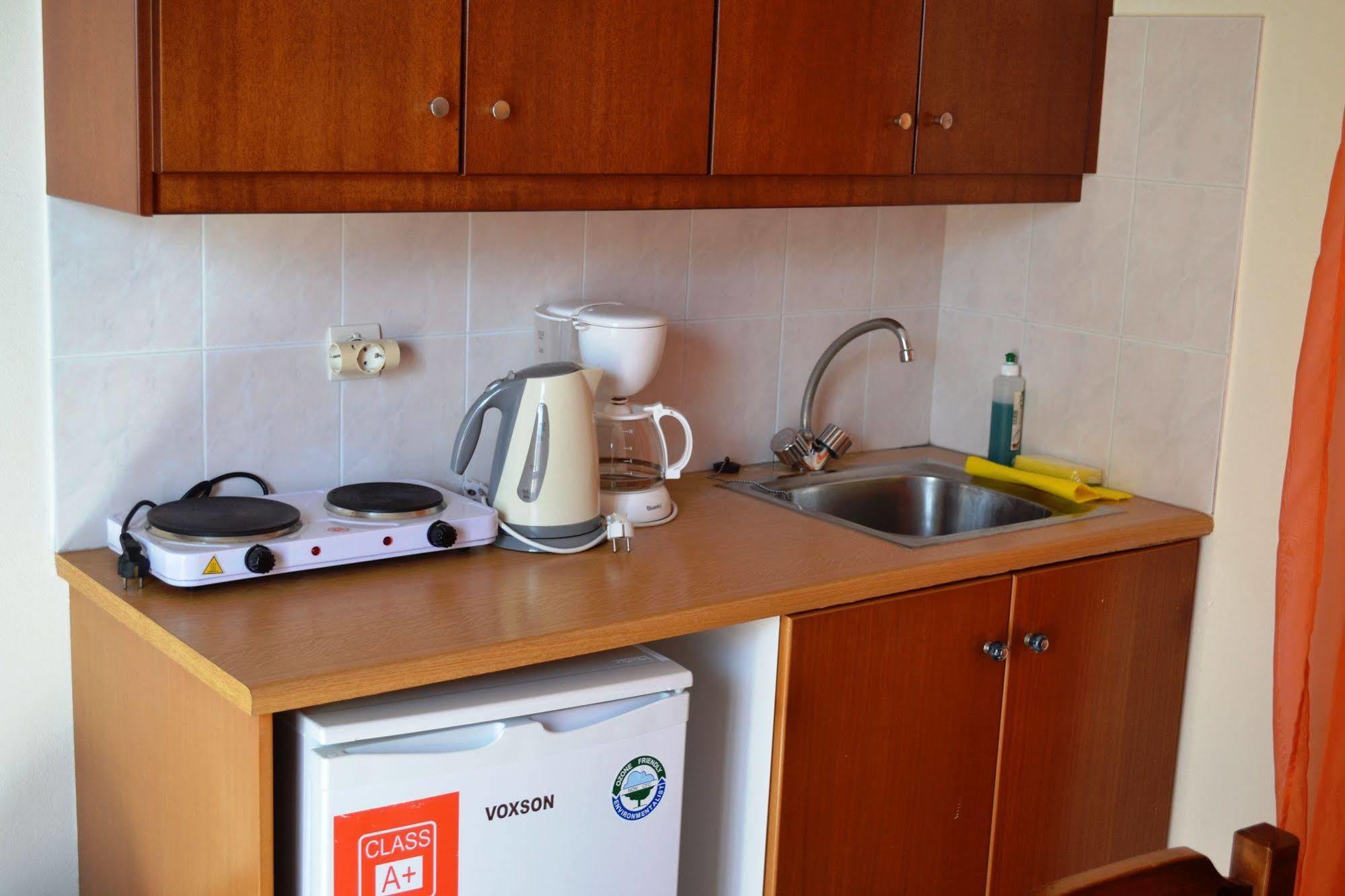 Yiannis Apartments Mastichari  Buitenkant foto