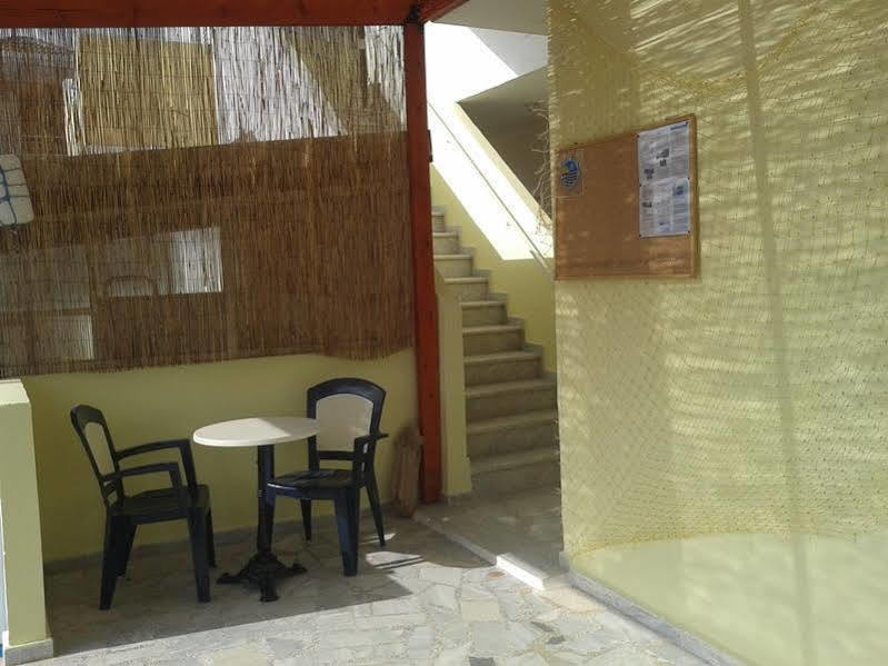Yiannis Apartments Mastichari  Buitenkant foto