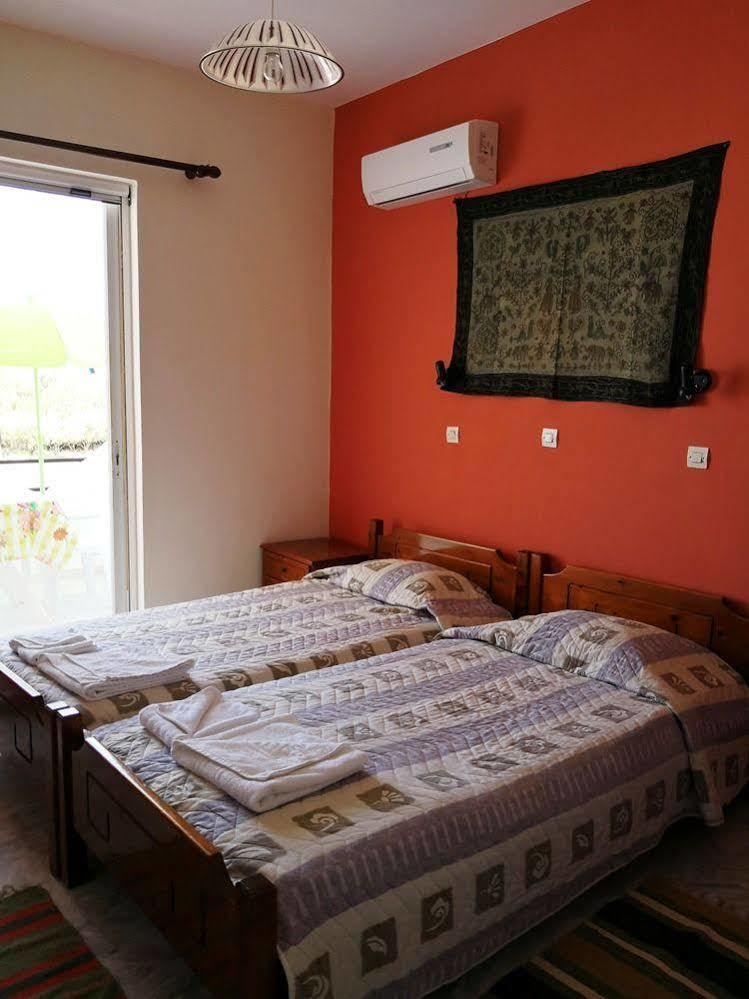 Yiannis Apartments Mastichari  Buitenkant foto